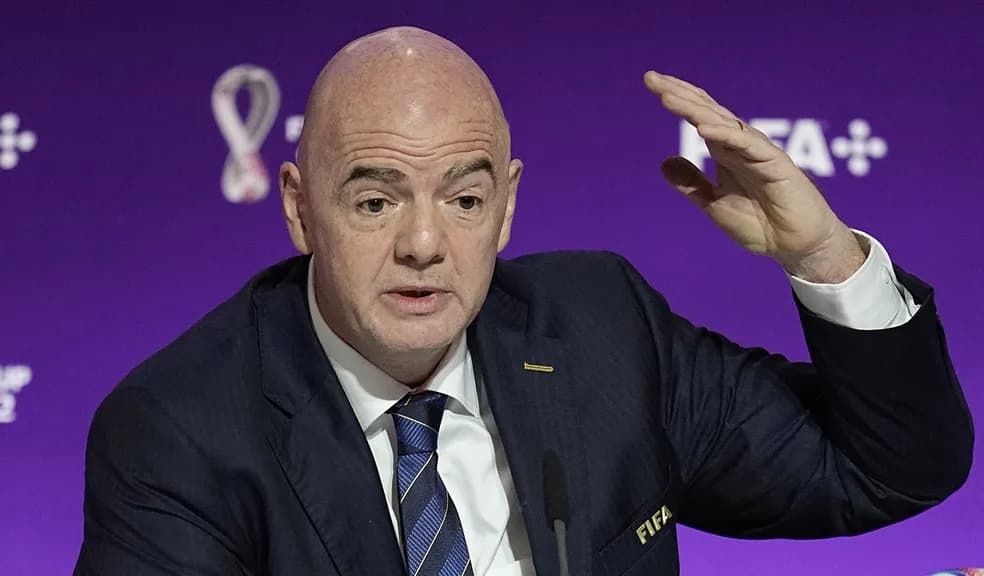 Fifa busca incluir futsal e futebol de areia nos Jogos Olímpicos de Los Angeles-2028