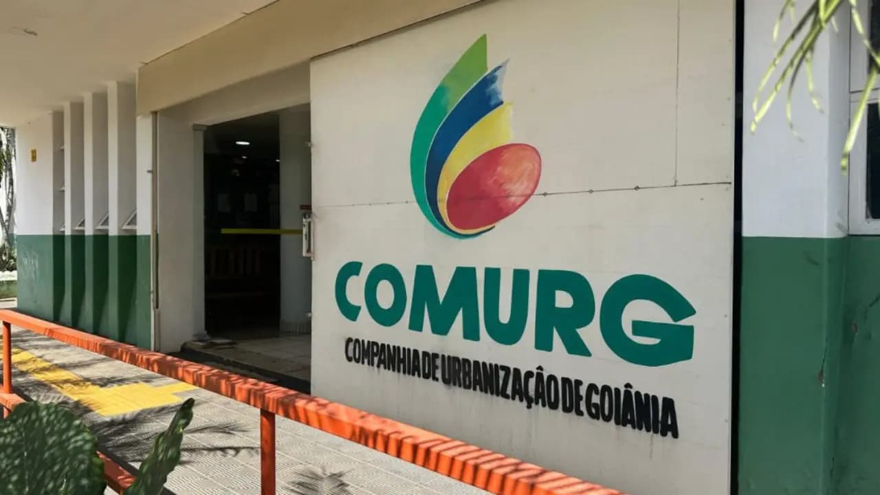 Comurg demite 665 servidores aposentados para reduzir gastos e atender exigências legais