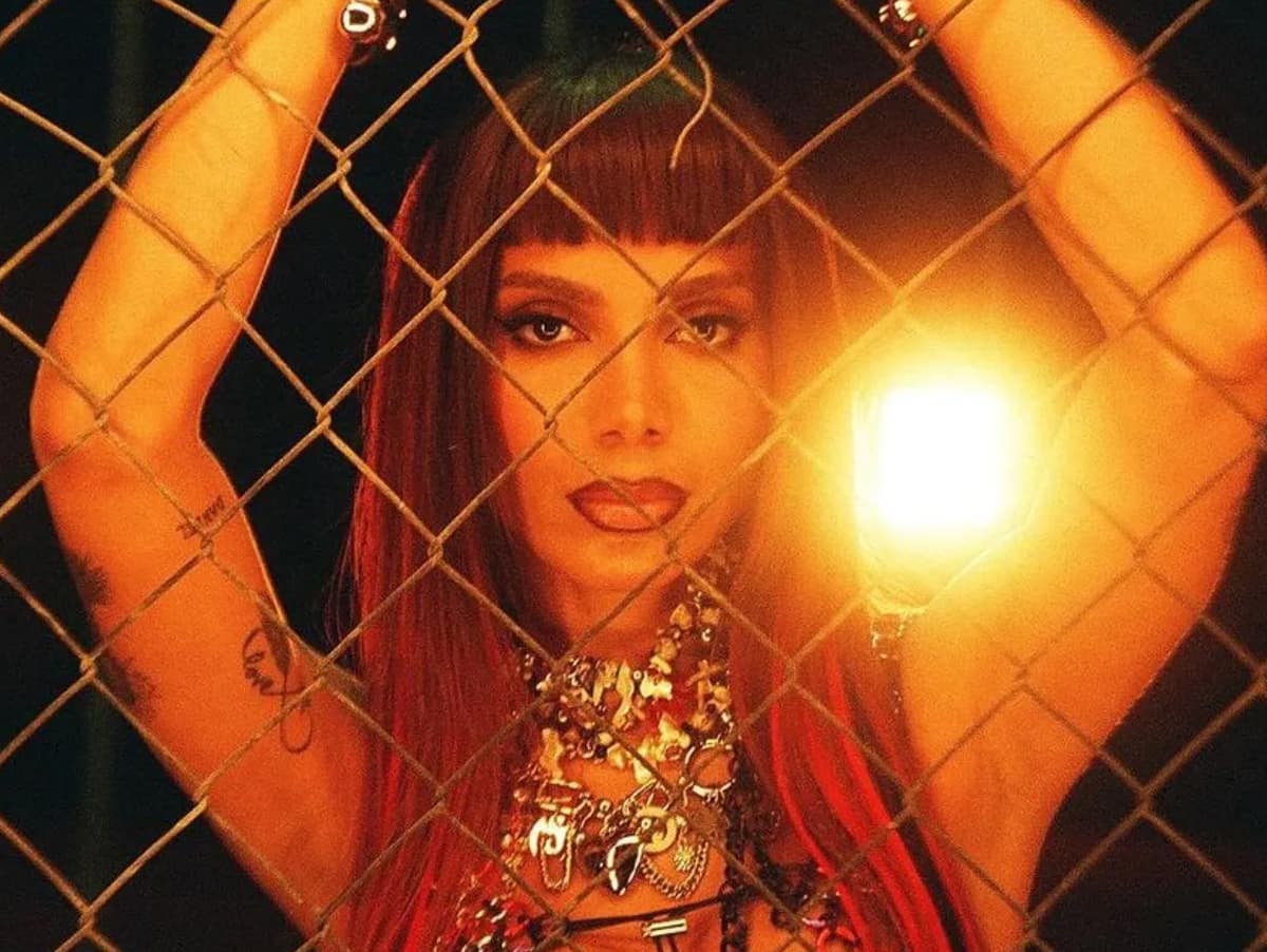 5 músicas descartadas por Anitta – em português, espanhol e inglês