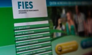 Fies 2025: saiba como se inscrever para o segundo semestre
