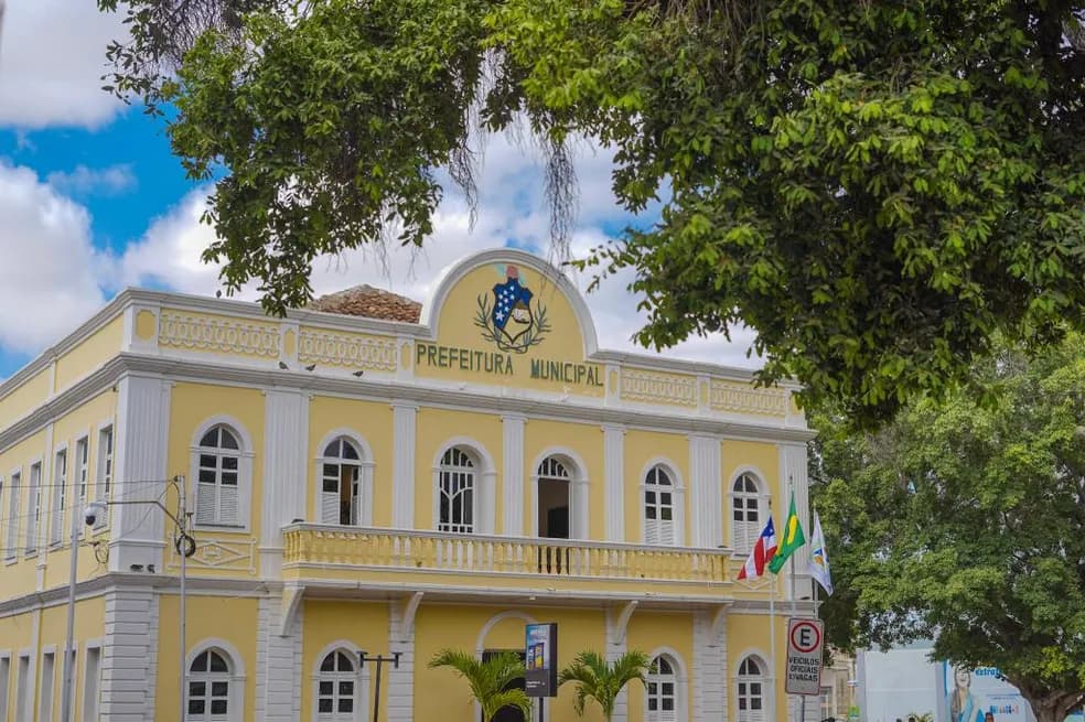 Justiça acolhe pedido do MP para garantir possível devolução das taxas de inscrição em concurso em Juazeiro
