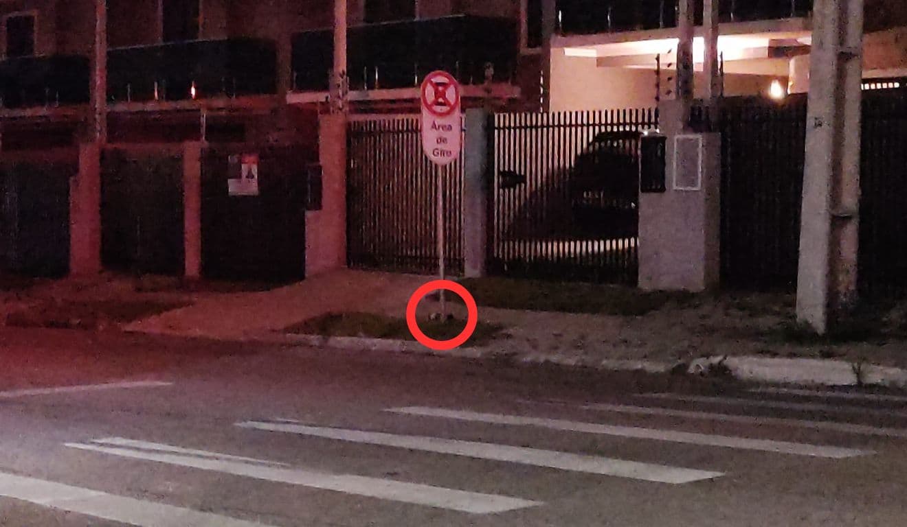 Ameaça de bomba fecha ruas em Curitiba