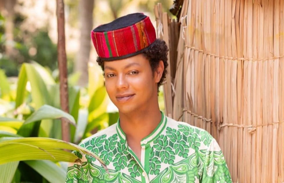Clayton Nascimento: o nome do teatro brasileiro que conquistou o mundo