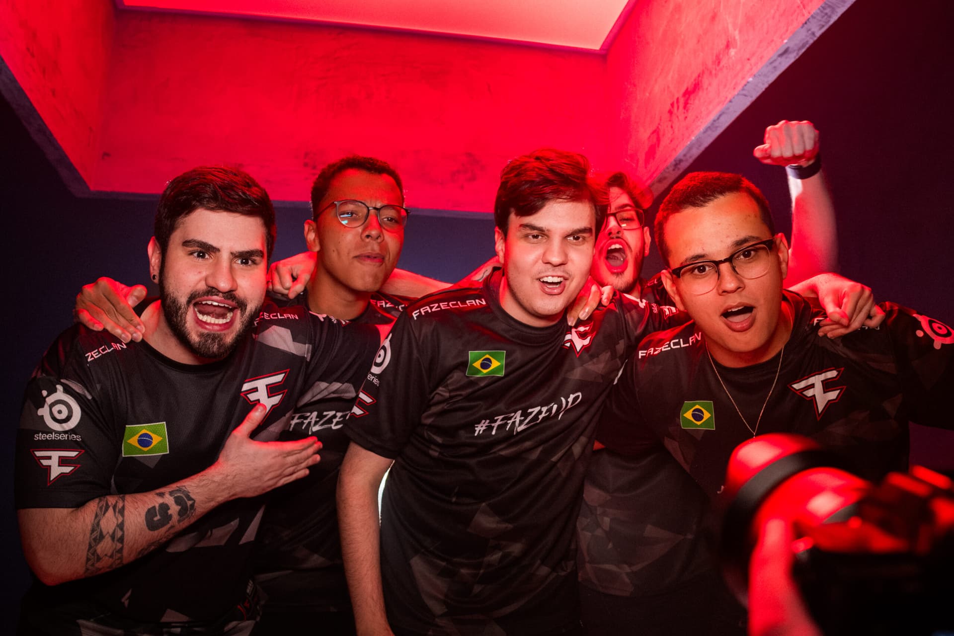 R6: SAL League tem os primeiros classificados para EWC; Confira