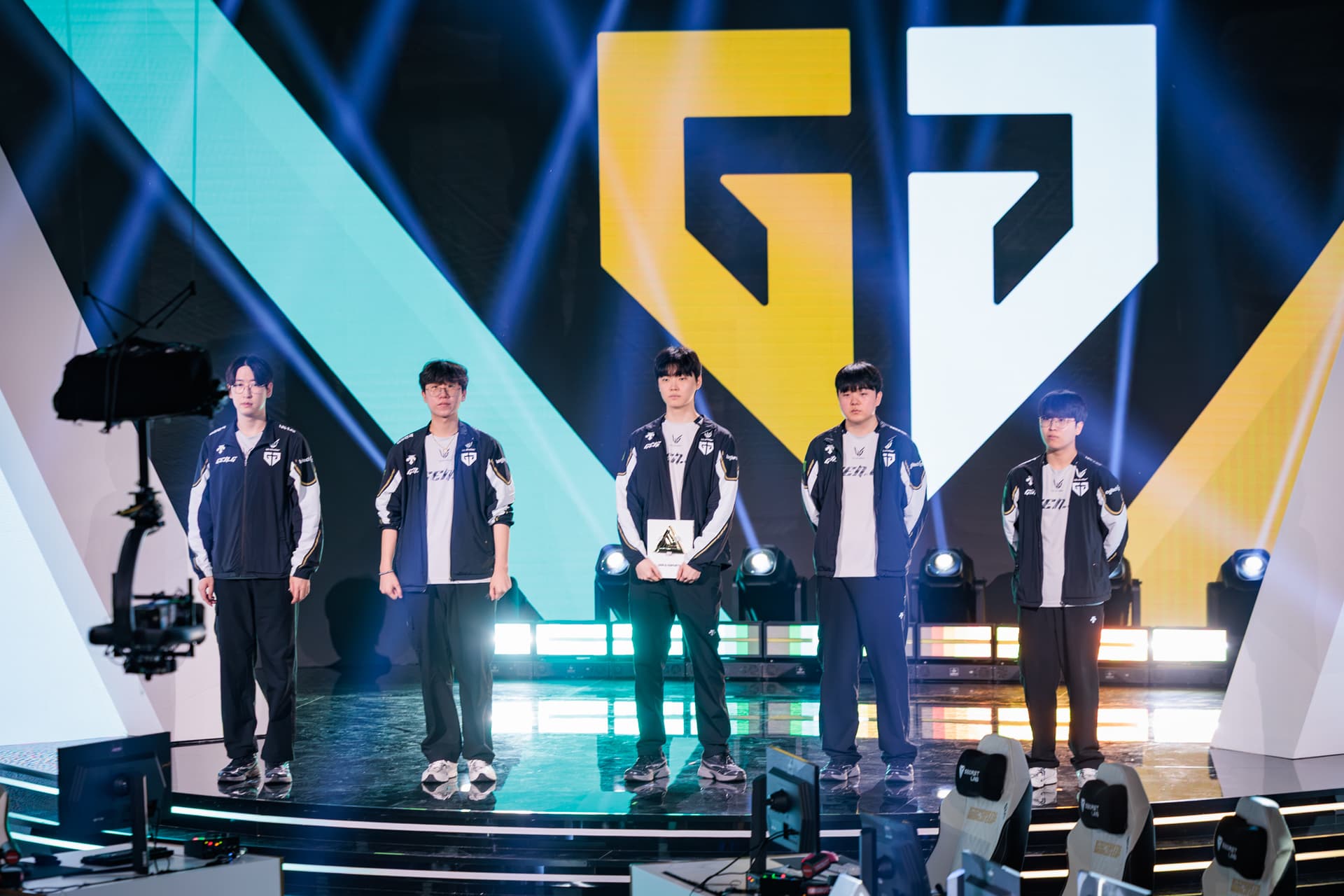EWC LoL: Final é decidida após cinco jogos intensos